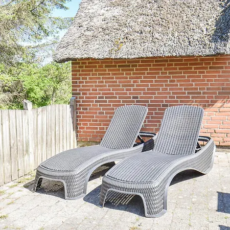 펜션 In Ulfborg With Sauna *